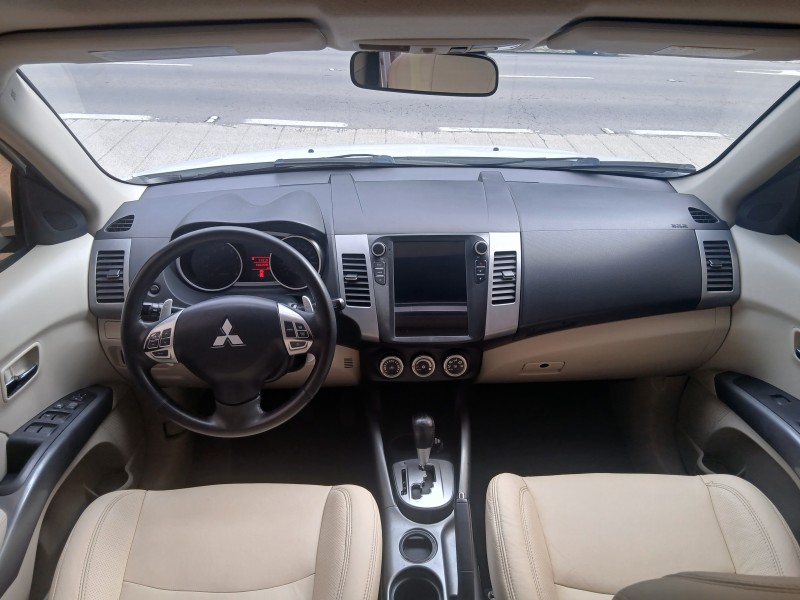 OUTLANDER 2.0 16V GASOLINA 4P AUTOMÁTICO - 2012 - CAXIAS DO SUL