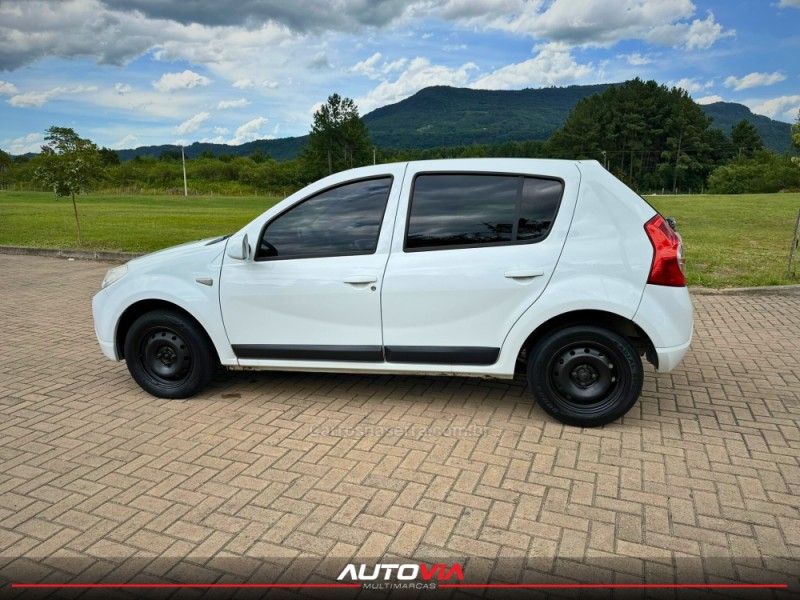 SANDERO 1.6 EXPRESSION 8V FLEX 4P MANUAL - 2010 - SAPIRANGA