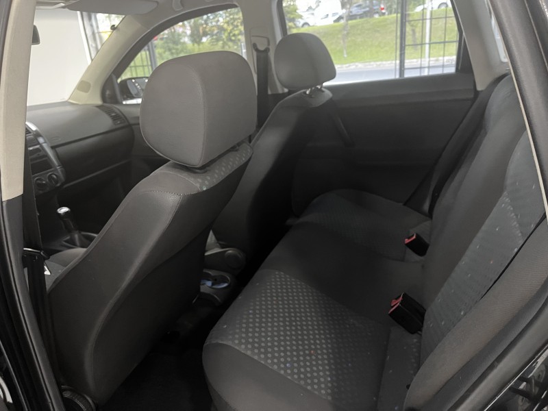 POLO 1.6 MI 8V FLEX 4P MANUAL - 2003 - CAXIAS DO SUL