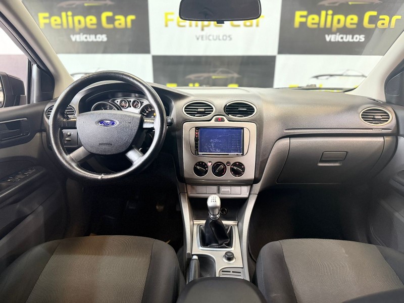 FOCUS 2.0 SEDAN 16V GASOLINA 4P MANUAL - 2009 - CAXIAS DO SUL