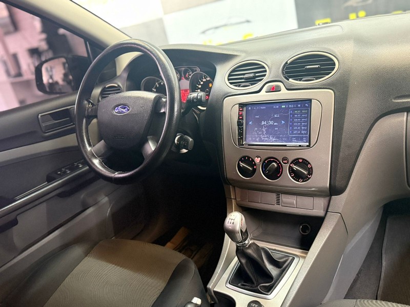 FOCUS 2.0 SEDAN 16V GASOLINA 4P MANUAL - 2009 - CAXIAS DO SUL