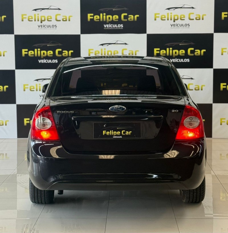 FOCUS 2.0 SEDAN 16V GASOLINA 4P MANUAL - 2009 - CAXIAS DO SUL