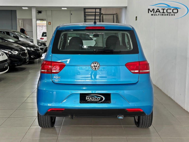 FOX 1.0 MI COMFORTLINE 8V FLEX 4P MANUAL - 2015 - NOVO HAMBURGO