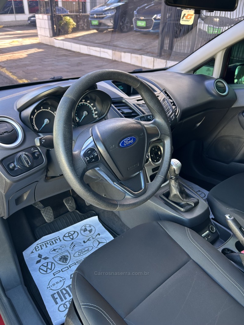 FIESTA 1.6 SE HATCH 16V FLEX 4P MANUAL - 2016 - CARAZINHO