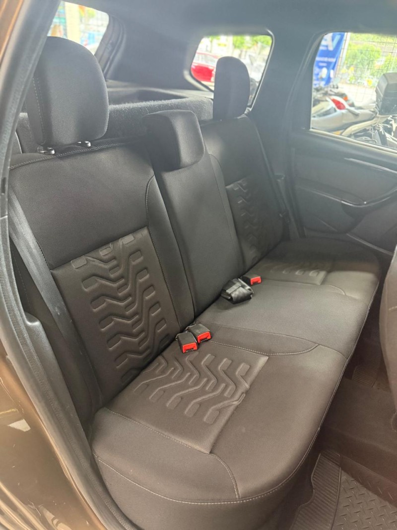 DUSTER 1.6 DYNAMIQUE 4X2 16V FLEX 4P MANUAL - 2017 - CAXIAS DO SUL