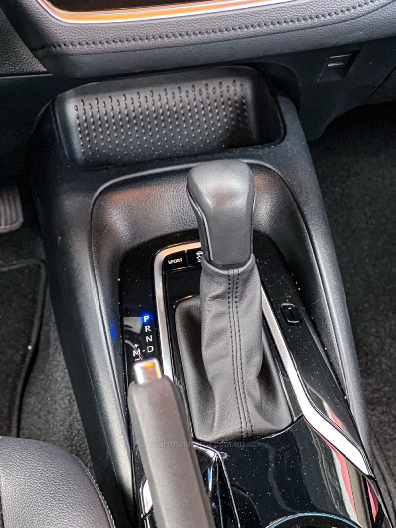 COROLLA 2.0 XEI 16V FLEX 4P AUTOMÁTICO - 2024 - CANELA