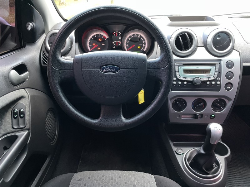 FIESTA 1.6 MPI CLASS HATCH 8V FLEX 4P MANUAL - 2013 - CAXIAS DO SUL