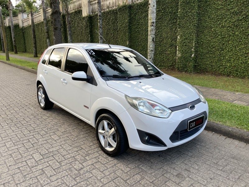 FIESTA 1.6 MPI CLASS HATCH 8V FLEX 4P MANUAL - 2013 - CAXIAS DO SUL