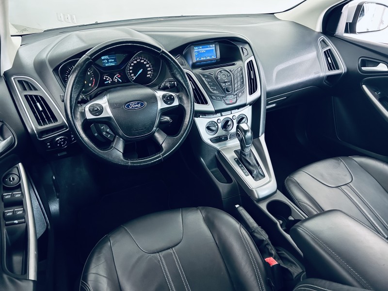 FOCUS 1.6 SE HATCH 16V FLEX 4P AUTOMÁTICO - 2015 - CAXIAS DO SUL