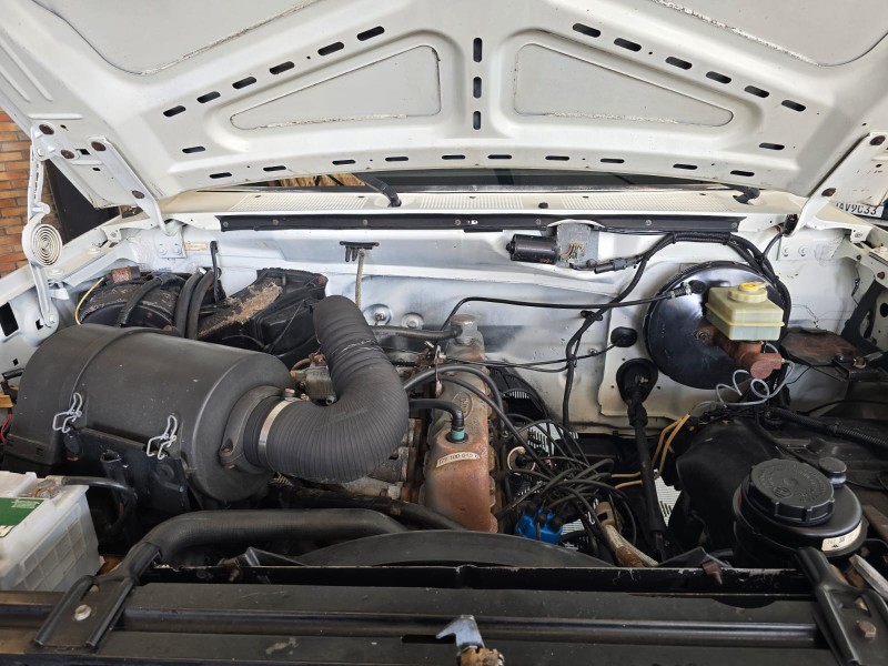 F-1000 3.6 SUPER CS GASOLINA 2P MANUAL - 1993 - FARROUPILHA