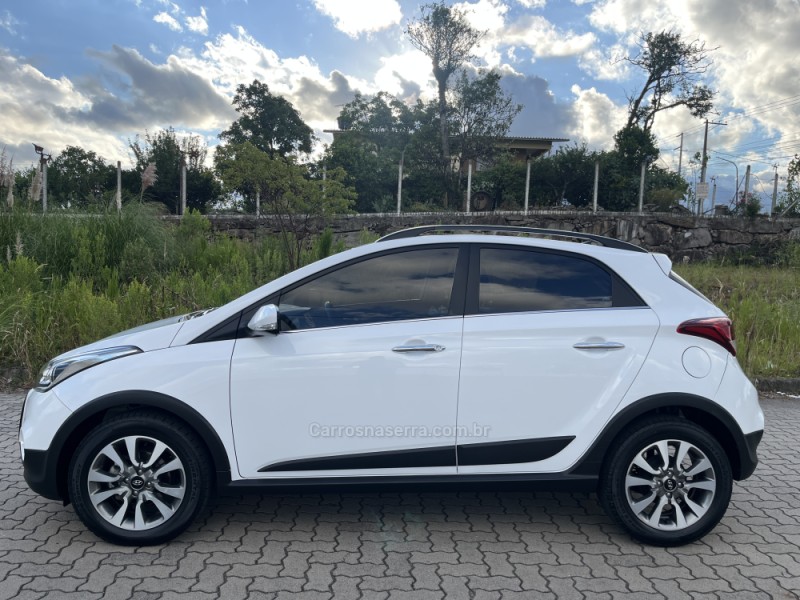 HB20X 1.6 16V PREMIUM FLEX 4P AUTOMÁTICO - 2017 - CAXIAS DO SUL