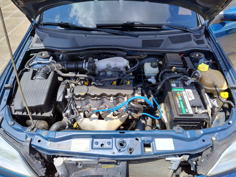 ASTRA 2.0 MPFI GLS SEDAN 8V GASOLINA 4P MANUAL - 1999 - VACARIA