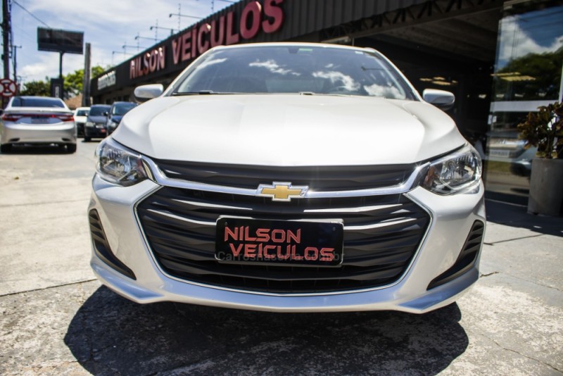 ONIX 1.0 LT 12V FLEX 4P MANUAL - 2020 - NOVO HAMBURGO