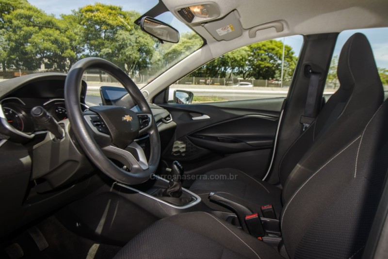 ONIX 1.0 LT 12V TURBO FLEX 4P MANUAL - 2023 - NOVO HAMBURGO