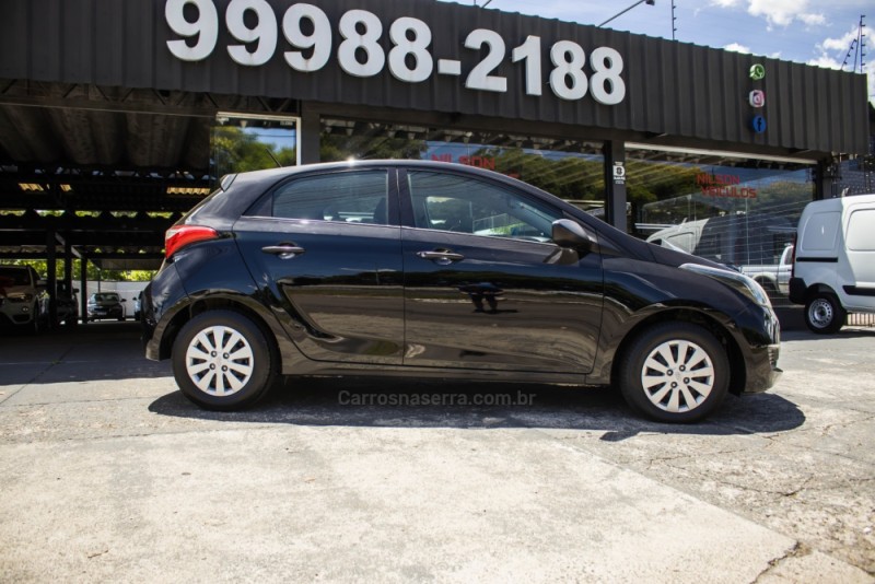 HB20 1.0 COMFORT 12V FLEX 4P MANUAL - 2017 - NOVO HAMBURGO