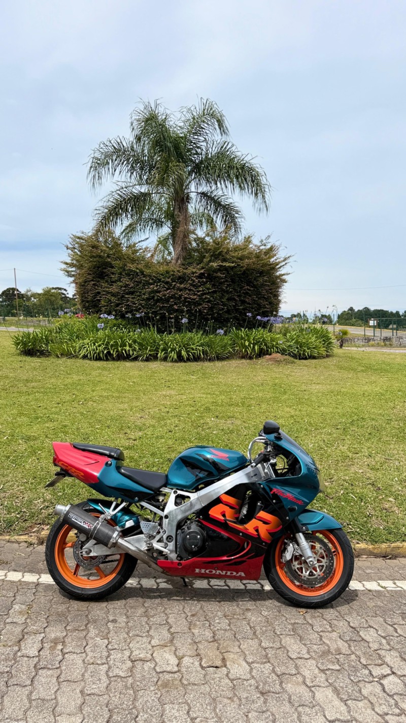 CBR 900RR FIREBLADE - 1999 - CAXIAS DO SUL