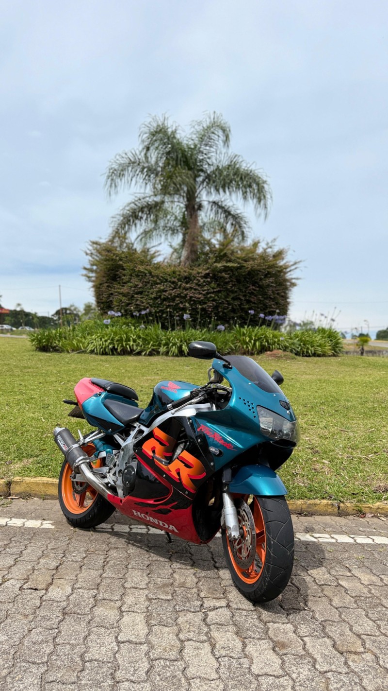 CBR 900RR FIREBLADE - 1999 - CAXIAS DO SUL