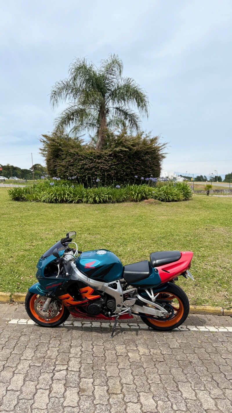 CBR 900RR FIREBLADE - 1999 - CAXIAS DO SUL