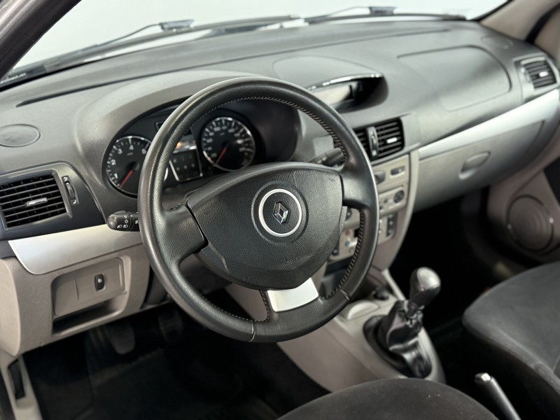 SYMBOL 1.6 PRIVILÈGE 16V FLEX 4P MANUAL - 2013 - CAXIAS DO SUL