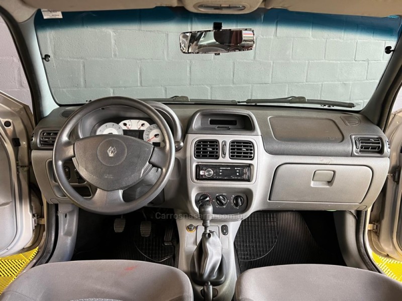 CLIO 1.0 EXPRESSION 16V FLEX 4P MANUAL - 2007 - CAXIAS DO SUL