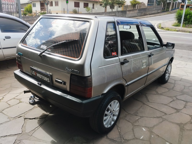 UNO 1.0 IE MILLE SX 8V GASOLINA 4P MANUAL - 1997 - CAXIAS DO SUL