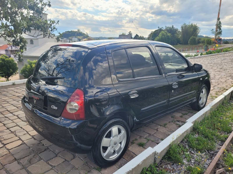 CLIO 1.6 PRIVILÉGE 16V FLEX 4P MANUAL - 2006 - CARLOS BARBOSA