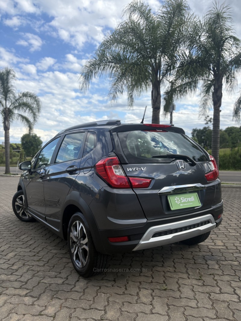WRV 1.5 LX 16V FLEXONE GASOLINA 5P AUTOMÁTICO - 2018 - GARIBALDI