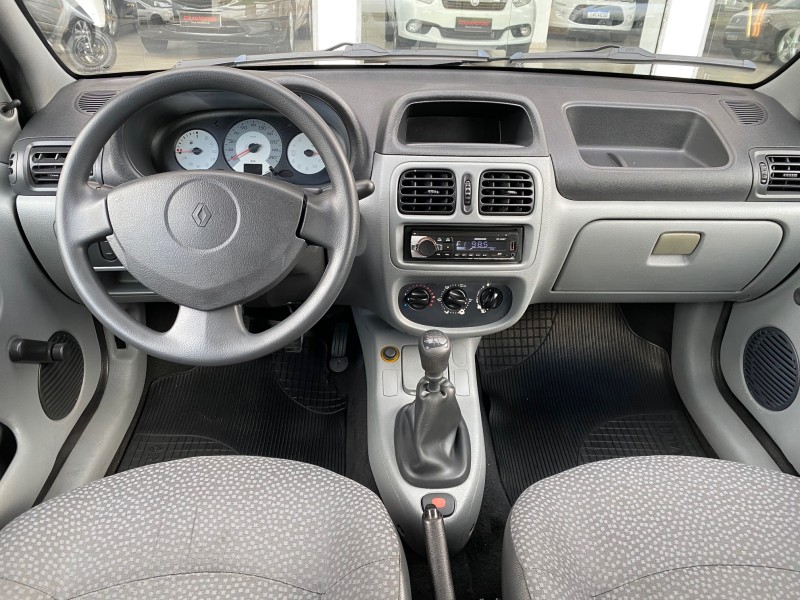 CLIO 1.0 CAMPUS 16V FLEX 2P MANUAL - 2011 - CAXIAS DO SUL
