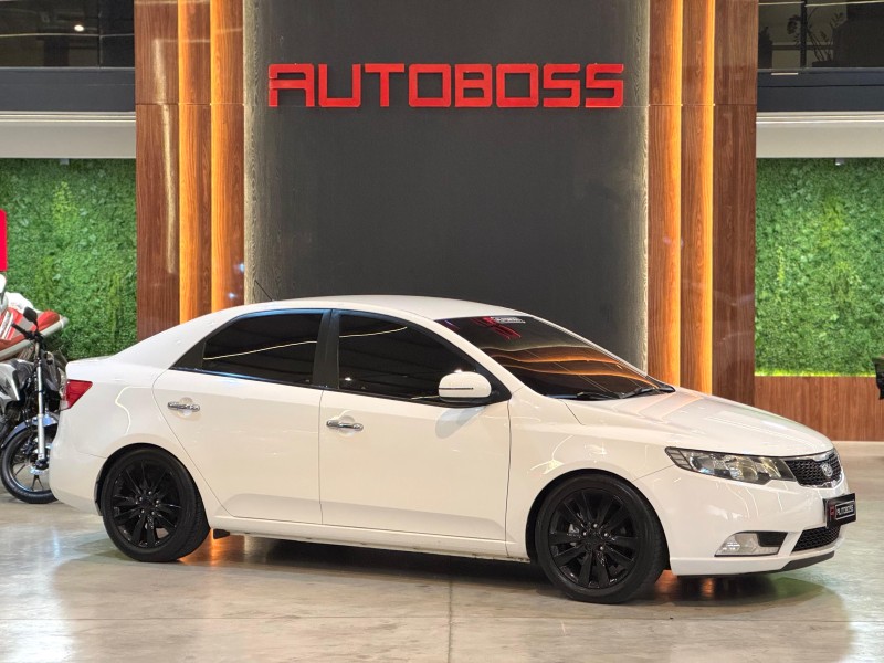 CERATO 1.6 SX3 16V GASOLINA 4P AUTOMÁTICO - 2013 - NOVO HAMBURGO