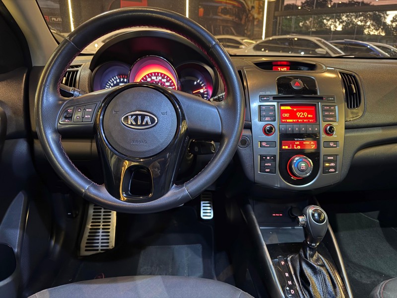 CERATO 1.6 SX3 16V GASOLINA 4P AUTOMÁTICO - 2013 - NOVO HAMBURGO