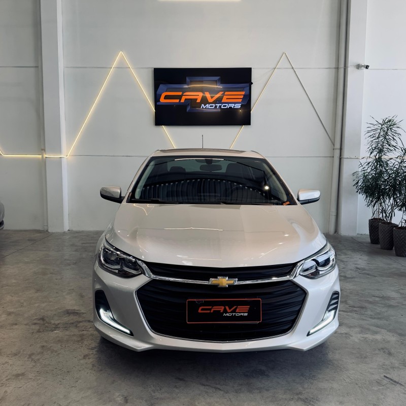 ONIX 1.0	PREMIER PLUS 12V TURBO FLEX 4P AUTOMÁTICO - 2020 - CAXIAS DO SUL