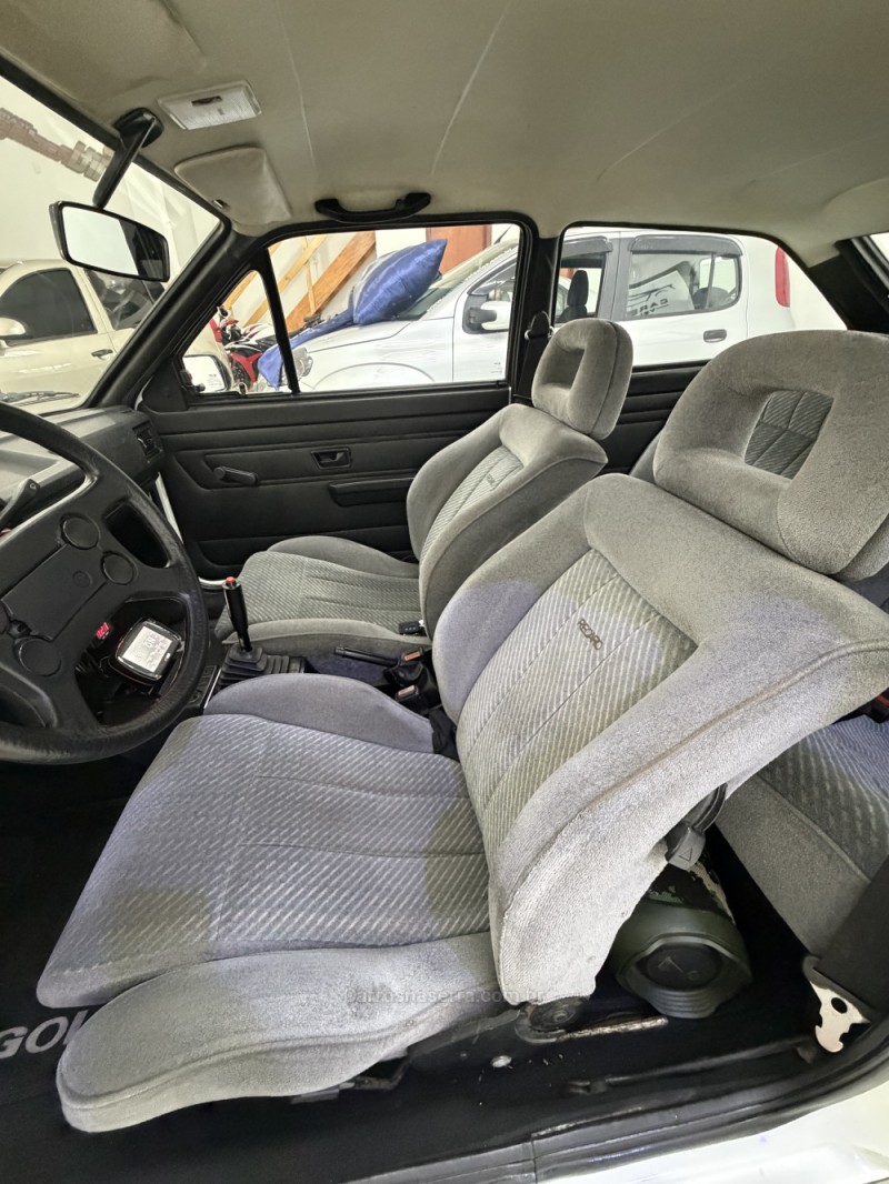 GOL 1.8 CL 8V ÁLCOOL 2P MANUAL - 1989 - CAXIAS DO SUL