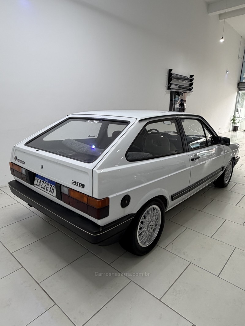 GOL 1.8 CL 8V ÁLCOOL 2P MANUAL - 1989 - CAXIAS DO SUL