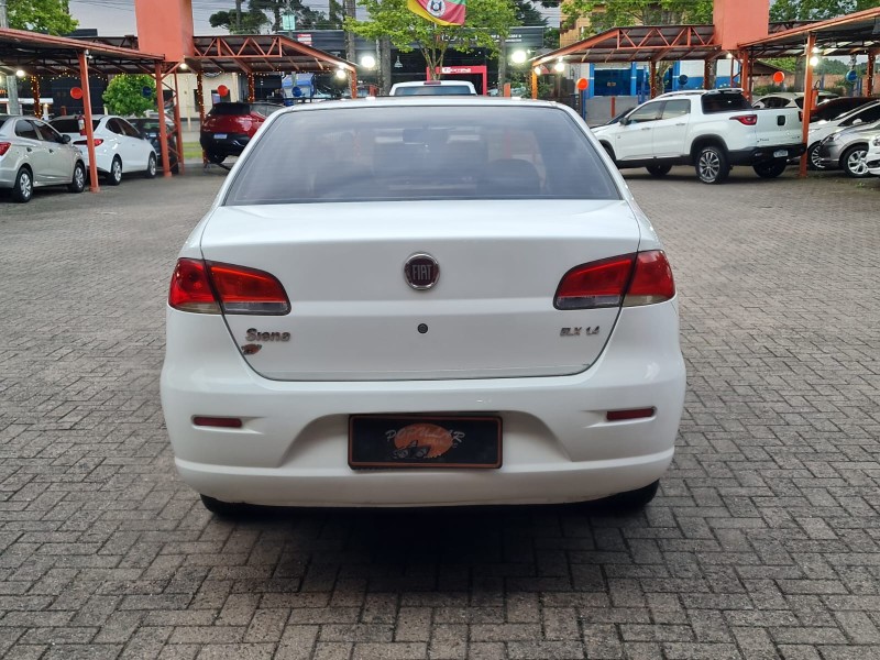 SIENA 1.0 MPI ELX 8V GASOLINA 4P MANUAL - 2010 - CANELA