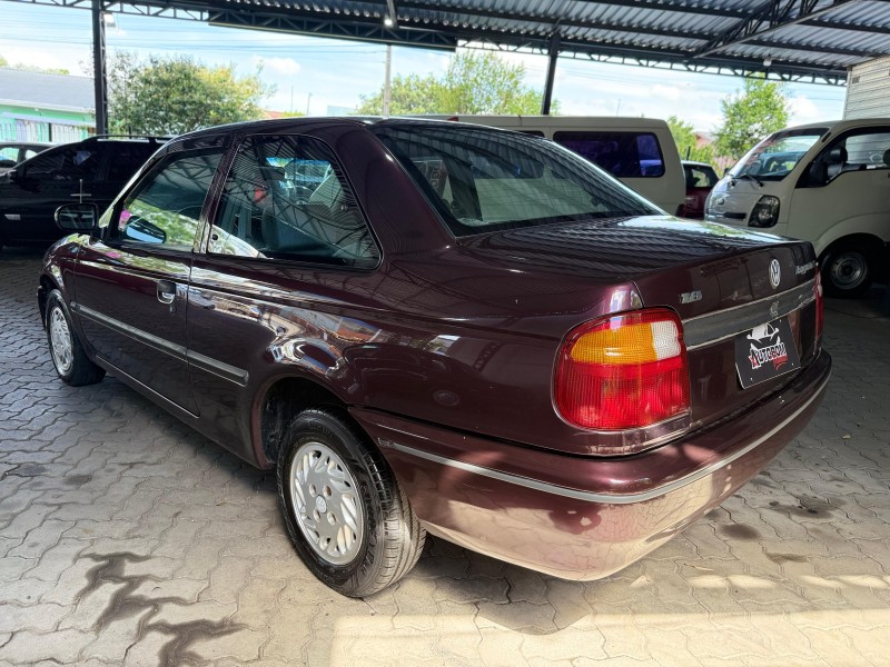 LOGUS 1.8 GL 8V GASOLINA 2P MANUAL - 1994 - CAXIAS DO SUL
