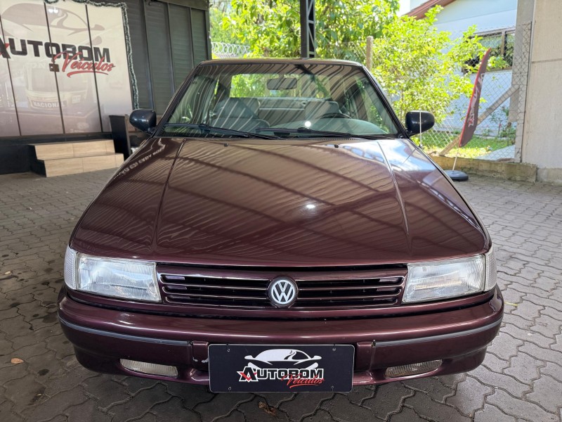 LOGUS 1.8 GL 8V GASOLINA 2P MANUAL - 1994 - CAXIAS DO SUL