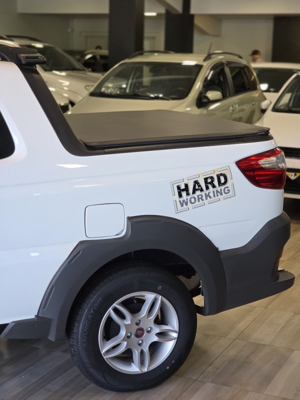 STRADA 1.4 MPI HARD WORKING CD 8V FLEX 3P MANUAL - 2015 - CAXIAS DO SUL