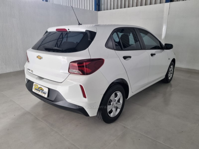 ONIX 1.0 12V FLEX 4P MANUAL - 2020 - VACARIA