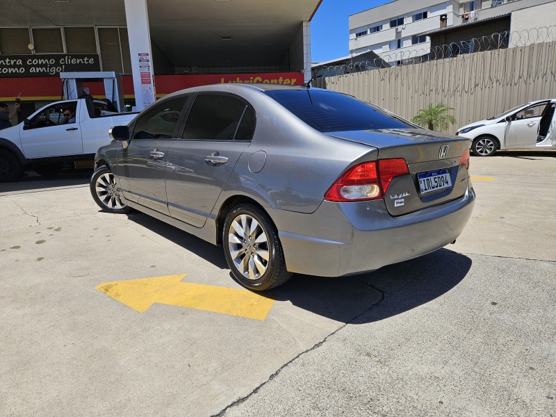 CIVIC 1.8 LXL 16V FLEX 4P AUTOMÁTICO - 2011 - CAXIAS DO SUL