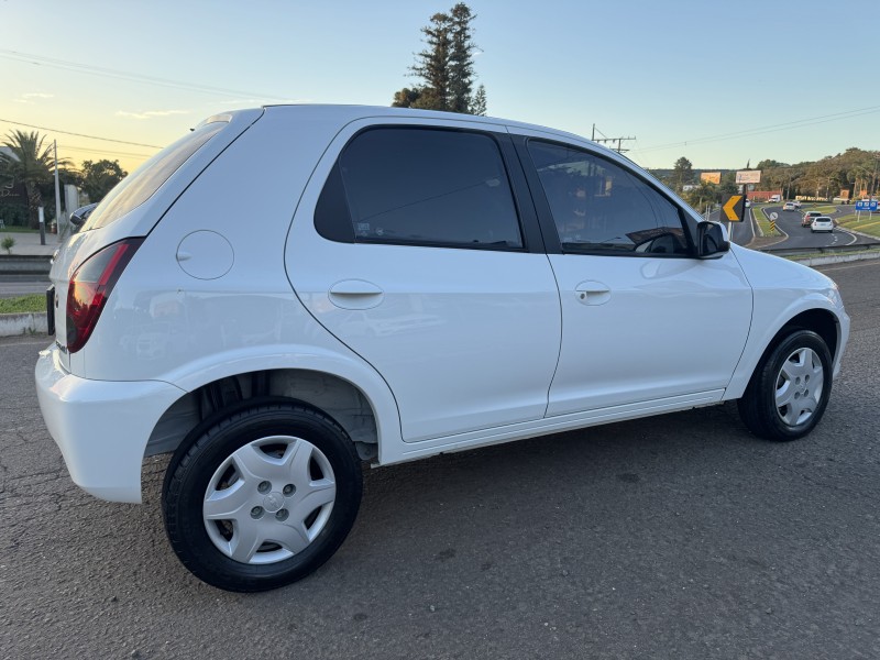 CELTA 1.0 MPFI LT 8V FLEX 4P MANUAL - 2013 - DOIS IRMãOS