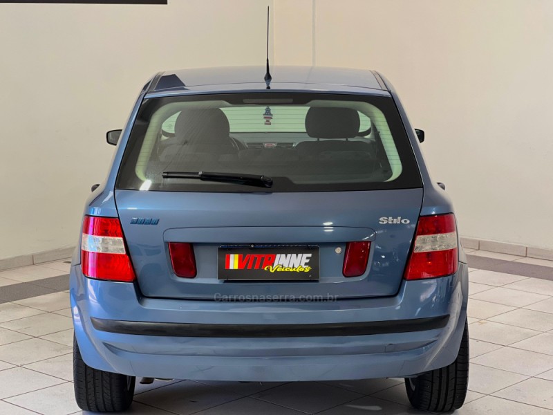 STILO 1.8 MPI 16V GASOLINA 4P MANUAL - 2004 - CAXIAS DO SUL
