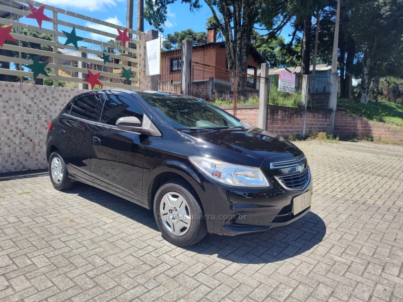 ONIX 1.0 MPFI LT 8V FLEX 4P MANUAL - 2015 - CANELA