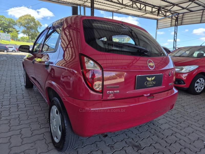 CELTA 1.0 MPFI SPIRIT 8V FLEX 4P MANUAL - 2011 - CAXIAS DO SUL