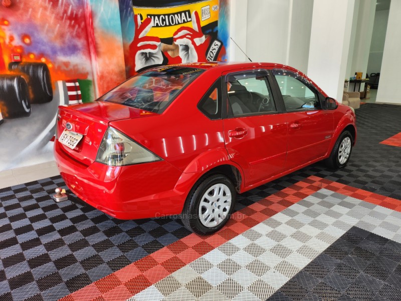 FIESTA 1.6 ROCAM SEDAN 8V FLEX 4P MANUAL - 2012 - VERANóPOLIS