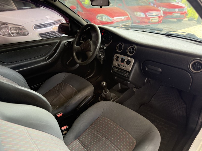 CELTA 1.0 MPFI VHC 8V GASOLINA 2P MANUAL - 2003 - NOVA PETRóPOLIS