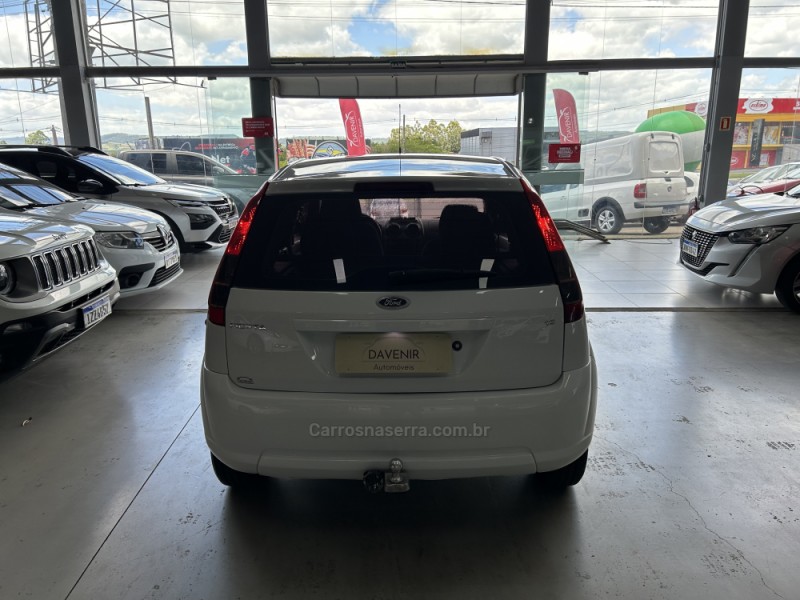 FIESTA 1.6 ROCAM HATCH 8V FLEX 4P MANUAL - 2013 - TAQUARA