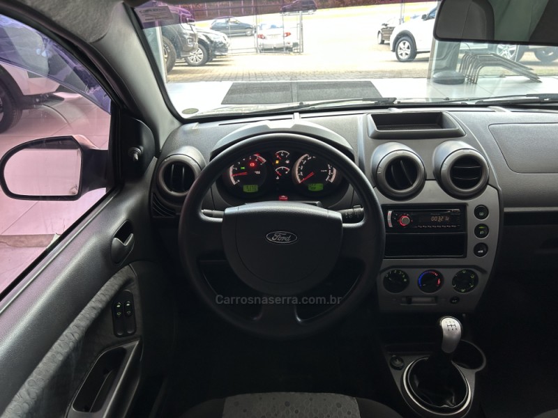 FIESTA 1.6 ROCAM HATCH 8V FLEX 4P MANUAL - 2013 - TAQUARA