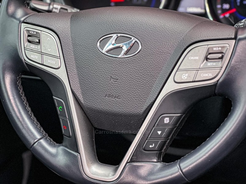 SANTA FÉ 3.3 MPFI 4X4 7 LUGARES V6 270CV GASOLINA 4P AUTOMÁTICO - 2015 - CANELA