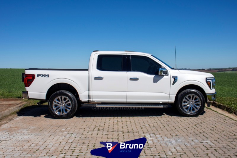 F-150 5.0 V8 CD LARIAT FX4 GASOLINA 4P AUTOMÁTICO - 2024 - PALMEIRA DAS MISSõES