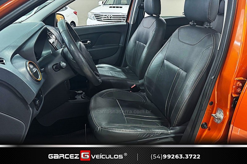 SANDERO 1.6 STEPWAY 8V FLEX 4P MANUAL - 2016 - BENTO GONçALVES